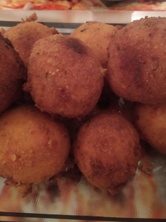 Una foto de Cheese balls, croquetas de queso o cheeseballs