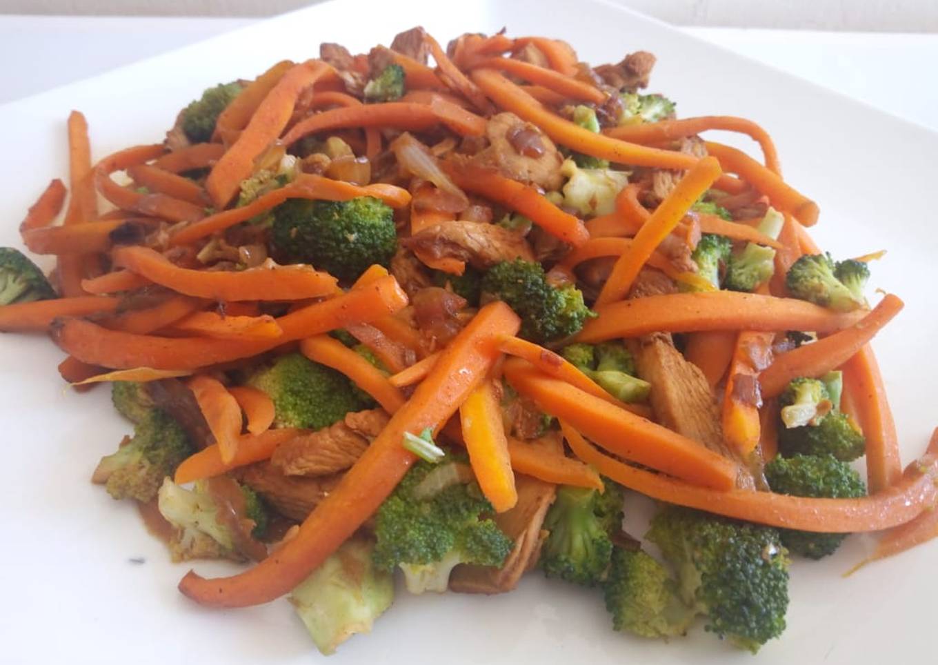 Boneless stir fry chicken