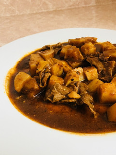Una foto de Bistec de Res en Chile Pasilla