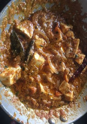 A picture of Kadhai paneer.