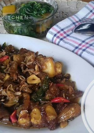 Foto resep Oseng Kikil Pedas