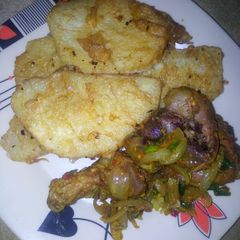 A picture of Yamrita and chicken.