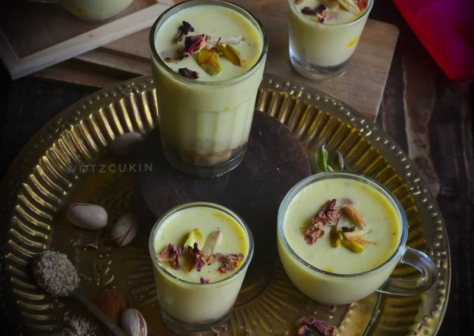 How to Make Popular Thandai Panacotta Cups for Dinner Food