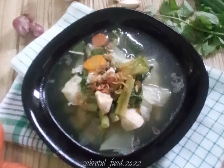 Langkah Gampang Membuat Resep Sup Ayam Sayur yang Lezat Sekali Anti Ribet, Lezat