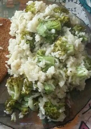 Una foto de Arroz con brócoli