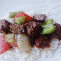 A picture of Garlic Pepper Steak.