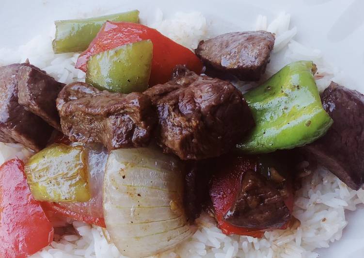 Steps to Make Award-winning Garlic Pepper Steak