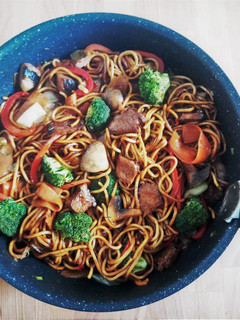Kínai pirított tészta recept fotója