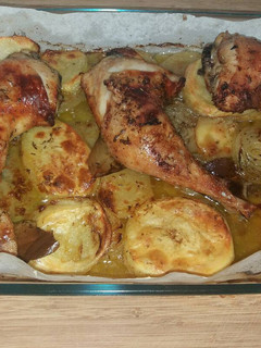 Una foto de Pollo al horno