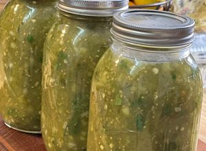 Una foto de Salsa Verde Taquera o para Mesa
