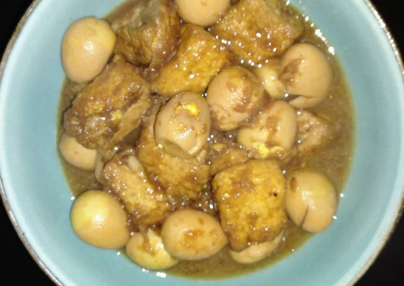 Tahu telor puyuh bacem