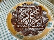 Une photo de gâteau au rhum