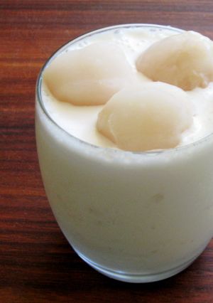 A picture of Lychee Vanilla Milkshake.