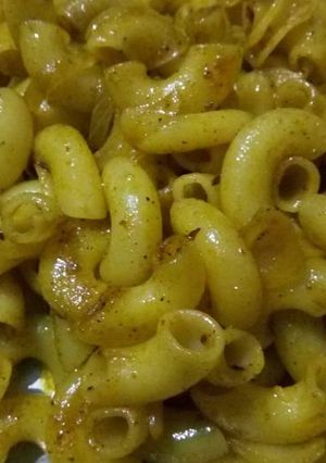 वेज़ मैकरोनी(Veg Macaroni recipe in Hindi) रेसिपी मुख्य फोटो