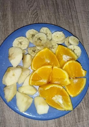 Una foto de 🍌🍎🍊Desayuno saludable🍊🍎🍌