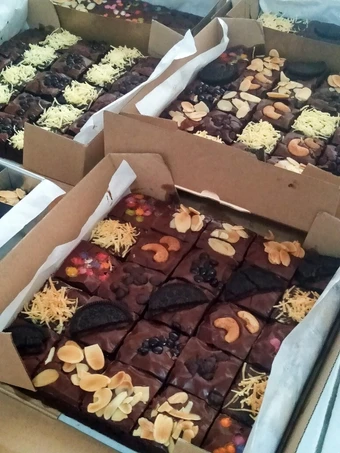 Langkah Mudah untuk Menyiapkan Resep Brownies panggang"shiny crust" yang Bikin Ngiler Anti Ribet, Lezat