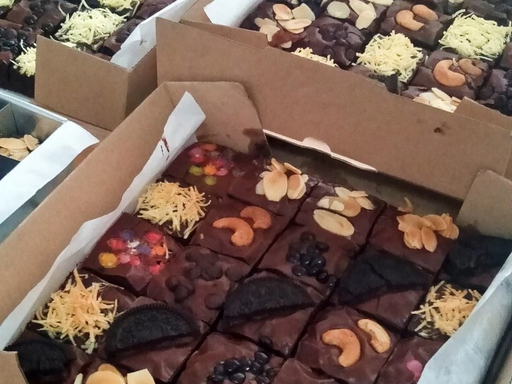 Langkah Mudah untuk Menyiapkan Resep Brownies panggang&amp;#34;shiny crust&amp;#34; yang Bikin Ngiler Anti Ribet, Lezat