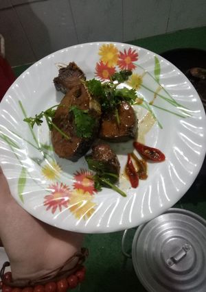 Hình của món #2 😄Cá ngừ kho nghệ.
