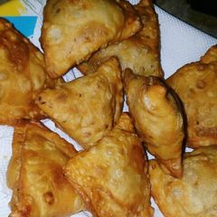 Mini Aaloo Samosa A picture of Mini Aaloo Samosa.