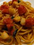 Spicy scallop linguine