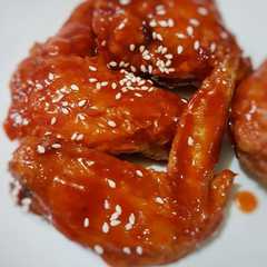 รูปของ Fire Chicken Wings Mirip Riche*se