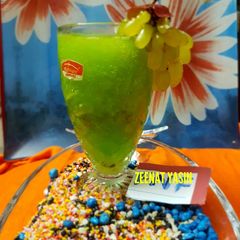 A picture of Grapes slush.