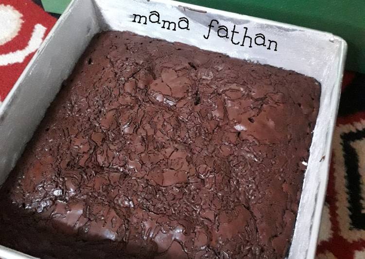 Cara Bikin Chewy brownies shiny crust Yang Sederhana