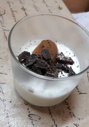 Una foto de Panna cotta keto