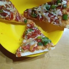 Pizza A picture of Pizza.