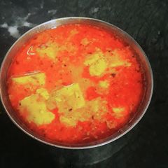 A picture of Shahi paneer.