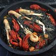 Spaguetti nero con cangrejos de río