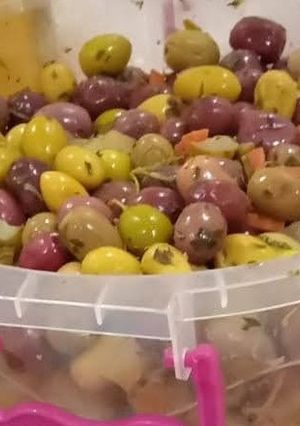 صورة لوصفة زيتون متبل بالاعشاب
