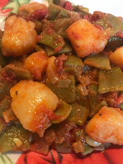 Una foto de Judías verdes y patatas con sofrito