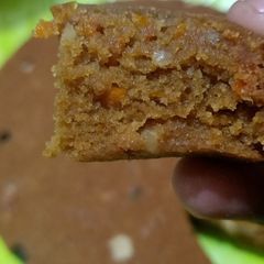 A picture of Wheat carrot cake.