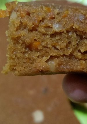 A picture of Wheat carrot cake.