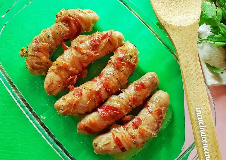 Salsicce in coperta spolverate da zucchero di canna