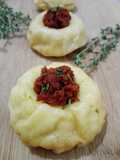 Nidos picantes de queso con tomate