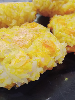 Una foto de 🌽 Torrejas de arroz y choclo 🌽