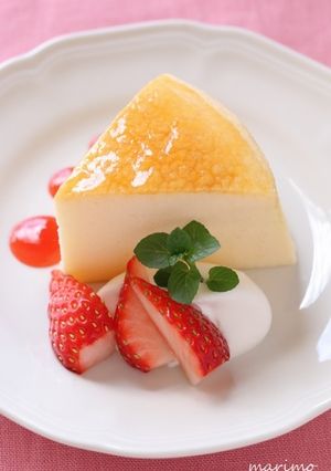A picture of Fluffy Soufflé Cheesecake.