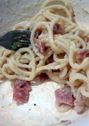 A picture of Spaghetti Carbonara.