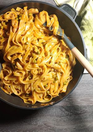Tagliatelle in Hähnchen-Senf-Sauce Rezepthauptbild