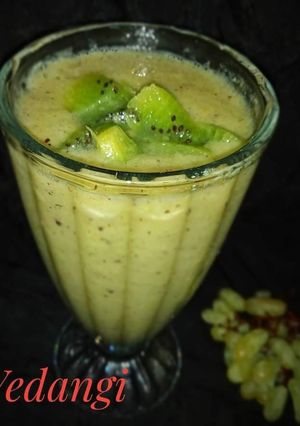 A picture of Kiwi and Grapes Cooler..