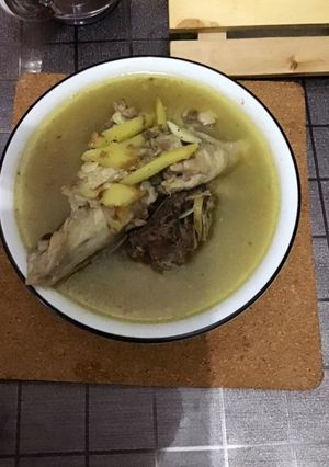 A picture of Chicken ginger stew.