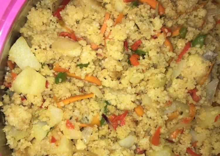 Simple Way to Prepare Speedy Stir fried cous-cous🍚🍛🍲