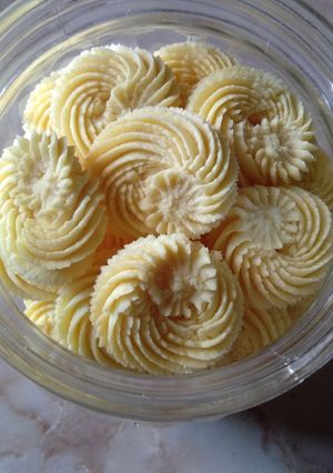 Foto resep Semprit susu 3 bahan