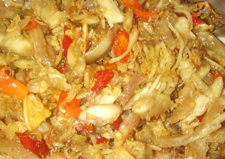 Resep Ayam suwir bumbu iris yang Bikin Ngiler