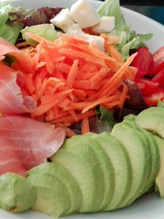 Una foto de Ensalada de aguacate
