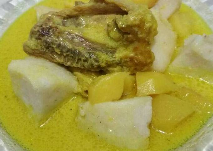 Opor ayam kentang buwat lebaran