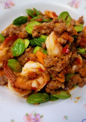 รูปของ สะตอผัดกุ้งหมูสับ