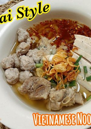 A picture of 👩🏽🍳👩🏻🍳TASTY Salad Recipe •PERFECT for any Leafy Greens • Thai Salad |ThaiChef Food.